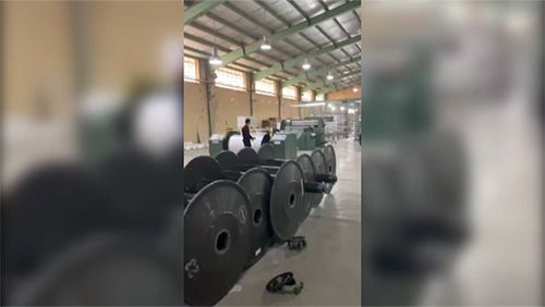 GE2888 Battaniye Çözgü Örme Makinası